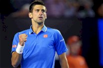 ديوكوفيتش يواصل نزهته وموراي ينجو من فخ ايسنر