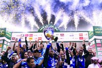 الهلال .. من أزقة الظهيرة إلى بلاط النخبة