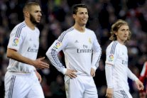 ريال مدريد يستعيد نجومه قبل موقعة باريس في 