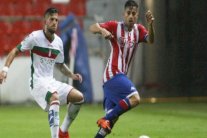 تعادل مثير بين سبورتينغ خيخون وغرناطة في الليغا