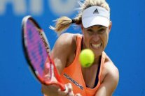 كيربر إلى نهائي دورة هونغ كونغ لمواجهة يانكوفيتش