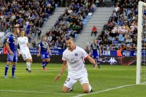 باريس سان جرمان يثأر من باستيا وانجيه وكاين يطاردانه