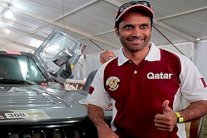 ناصر العطية.. بطلٌ لا يرضى عن المنصات بديلاً