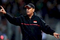 اقالة مدرب الشرطة حكيم شاكر