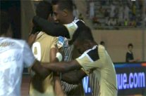 الشباب يتصدر الدوري السعودي مؤقتاً والاتحاد وصيفا له