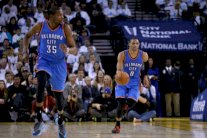 أوكلاهوما سيتي يحسم لقاء القمة مع سان أنطونيو سبيرز