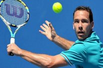 لودرا يعلن اعتزاله على هامش دورة باريس