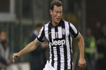 يوفنتوس يستعيد خدمات ظهيره الدولي ليختشتاينر