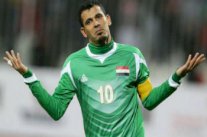 نجم الكرة العراقية يونس محمود ما حقيقة تهديده بالقتل؟