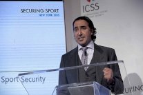 الخطوة الأولى نحو إنشاء تحالف دولي لمكافحة الفساد