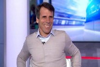 زولا يحلم بتدريب تشيلسي في المستقبل