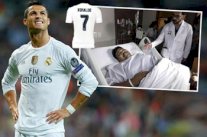 رونالدو يهدي قميصه لـ 