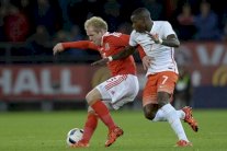 هولندا تعود من كارديف بفوز ودي على ويلز 3-2