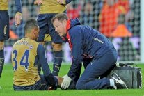 كوكيلان يغيب عن أرسنال شهرين على الأقل للإصابة