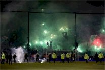 الشغب والعنف يلغيان