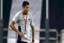 نادي السد القطري يؤكد استمرار عموتة مع فريق الكرة