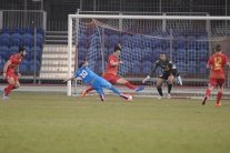 البسيتين يجتاز المالكية وينفرد بصدارة الدوري البحريني