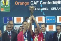 النجم الساحلي يتوج بلقب كأس الاتحاد الأفريقي