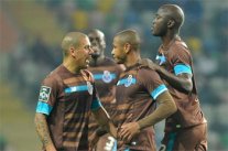 براهيمي يقود بورتو إلى تشديد الخناق على سبورتينغ