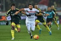 بولونيا يهز عرش نابولي وفيورنتينا يقتنص الفرصة