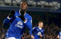 لوكاكو يحرم كريستال بالاس من فوزا ثمين في معقل ايفرتون