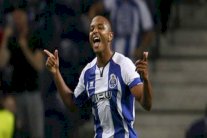 بورتو يعيد الفارق إلى نقطتين بينه وبين سبورتينغ لشبونة