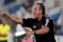 الجزيرة الإماراتي يقيل مدريه البرازيلي براغا