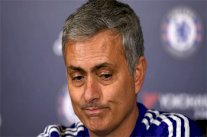 مورينيو يحلم بوصول تشيلسي للمركز الرابع بالدوري هذا الموسم