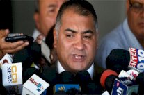 رئيس هندوراس السابق يدفع ببراءته في فضائح الفيفا