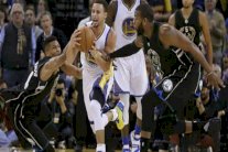 غولدن ستايت يثأر من ميلووكي وأشواط اضافية بين ديترويت وشيكاغو