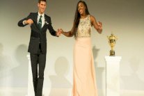 سيرينا وليامس وديوكوفيتش الأفضل لعام 2015