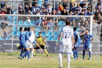 الجوية يفوز على بغداد ويضيق الخناق على المتصدر