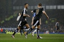 ليستر يتابع مغامرته الرائعة وتشلسي يتحرر من دون مورينيو