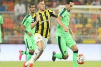 الأهلي يهزم الاتحاد ويبلغ نهائي كأس ولي العهد السعودي