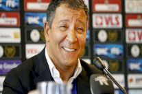 الهولندي تين كات مدرباً للجزيرة الإماراتي