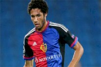 النني يخضع للفحص الطبي تمهيداً لانتقاله إلى آرسنال