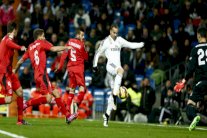 صحف مدريد تصف نقاط الفوز على إشبيلية بـ