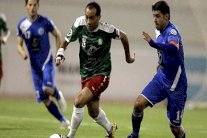 الأهلي يلحق بالوحدات الخسارة الأولى في الدوري الأردني