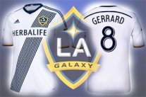 جالاكسي يكشف عن احتفاظ جيرارد برقمه في ليفربول