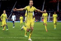 كين يمدد عقده مع توتنهام حتى 2020