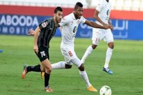 الجزيرة مرشح للبقاء في صدارة الدوري الإماراتي