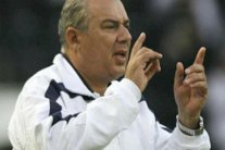 المصافي العراقي يقيل مدربه يحيى علوان