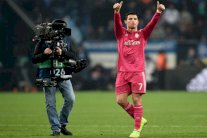 هدف شالكه يمنح كريستيانو رقما تاريخيا في دوري الأبطال