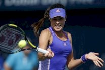 دورة دبي:تأهل فيتوفا وفوزنياكي وايفانوفيتش ورادفانسكا