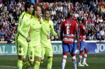 برشلونة واليونايتد يستعيدان نغمة الفوز وميلان يتعثر