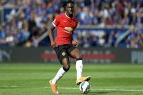 مانشستر يونايتد يمدد عقد الشاب بلاكيت عامين