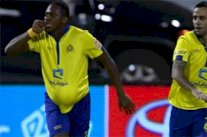 النصر والأهلي يُهدران نقطتين وإنتصار للهلال والشباب