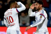 ليون يستعيد صدارة بطولة فرنسا وسانت إتيان نغمة الفوز