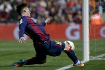 ميسي يشارك رونالدو في صدارة هدافي الليغا الإسبانية