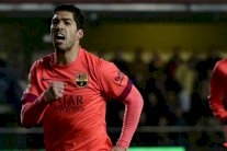 سواريز يواصل تألقه مع برشلونة بـ11 هدفاً في 25 مباراة